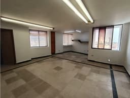 OFICINA DE 68 M2 PARA ARRIENDO EN EL CENTRO, CARTAGENA