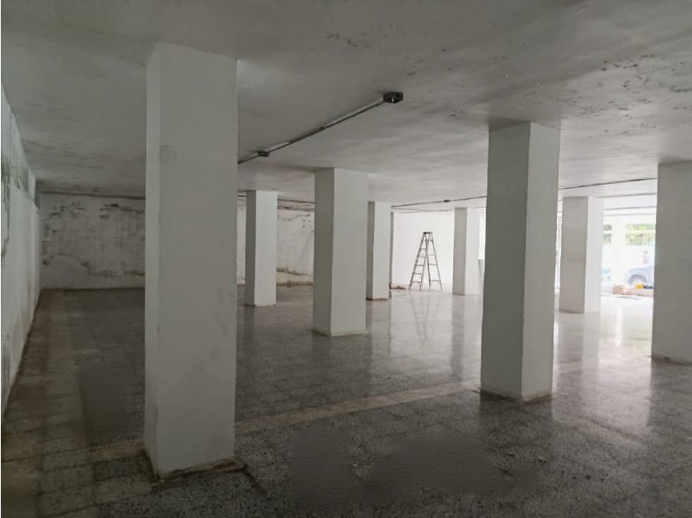 LOCAL COMERCIAL DE 650 M2 PARA VENTA EN EL CENTRO LA MATUNA — foto 5