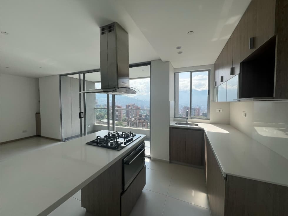 Arriendo Apartamento en Envigado, Loma de los Mesa — foto 4