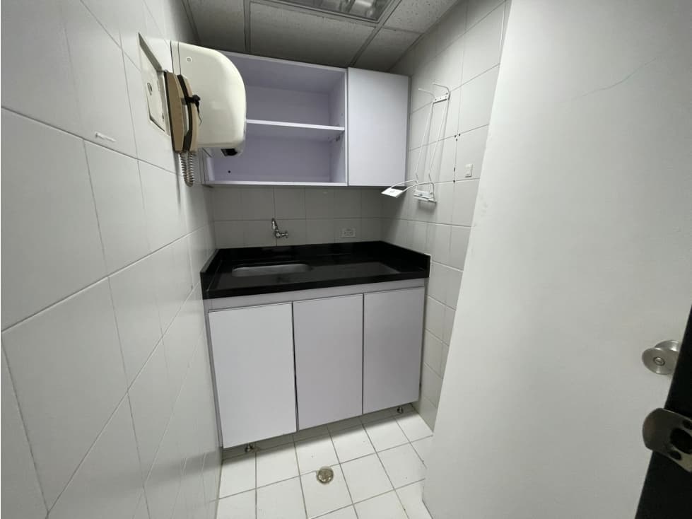 Oficina en Alquiler, Medellín — foto 4