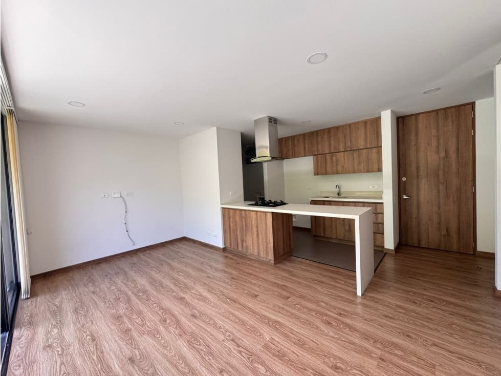 APARTAMENTO VENTA / ALTO DEL TRIANON — foto 3