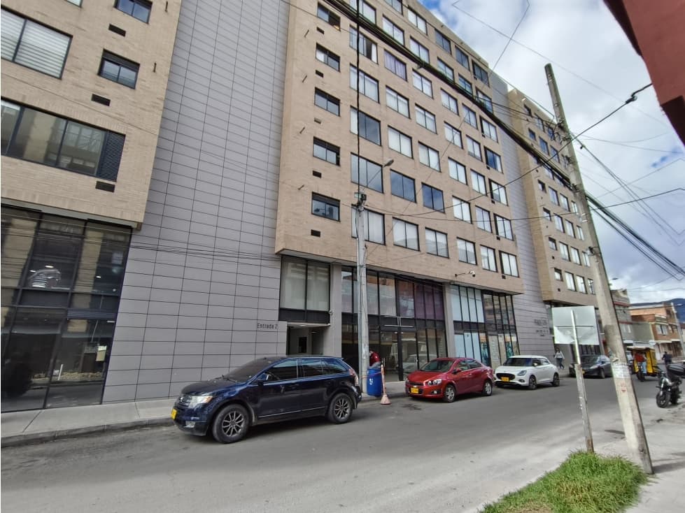 LOCAL COMERCIAL EN VENTA / ARRIENDO PRADO VERANIEGO — foto 1