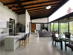 Casa campestre en venta en el Retiro Antioquia