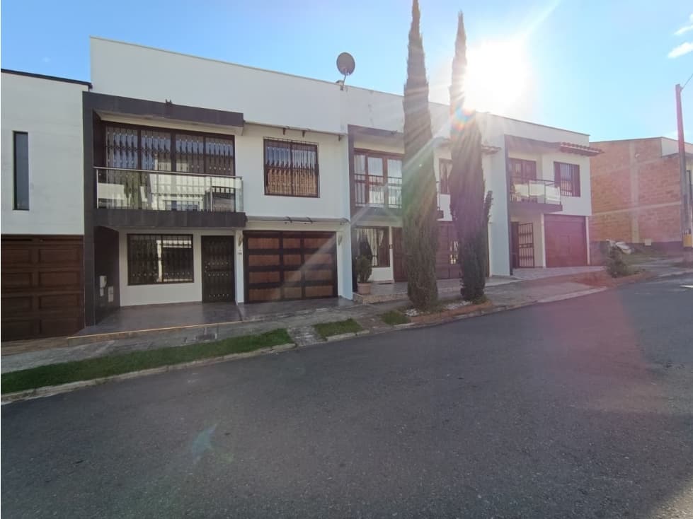 Casa en venta — foto 1