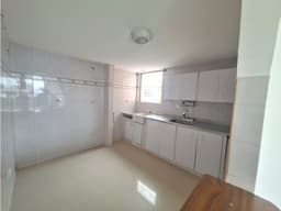 VENDO APARTAMENTO EN LAS GRANJAS PISO 3 S/A ML10217654