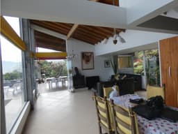 Venta Finca con GRAN Lote | Sector La Catedral | Envigado