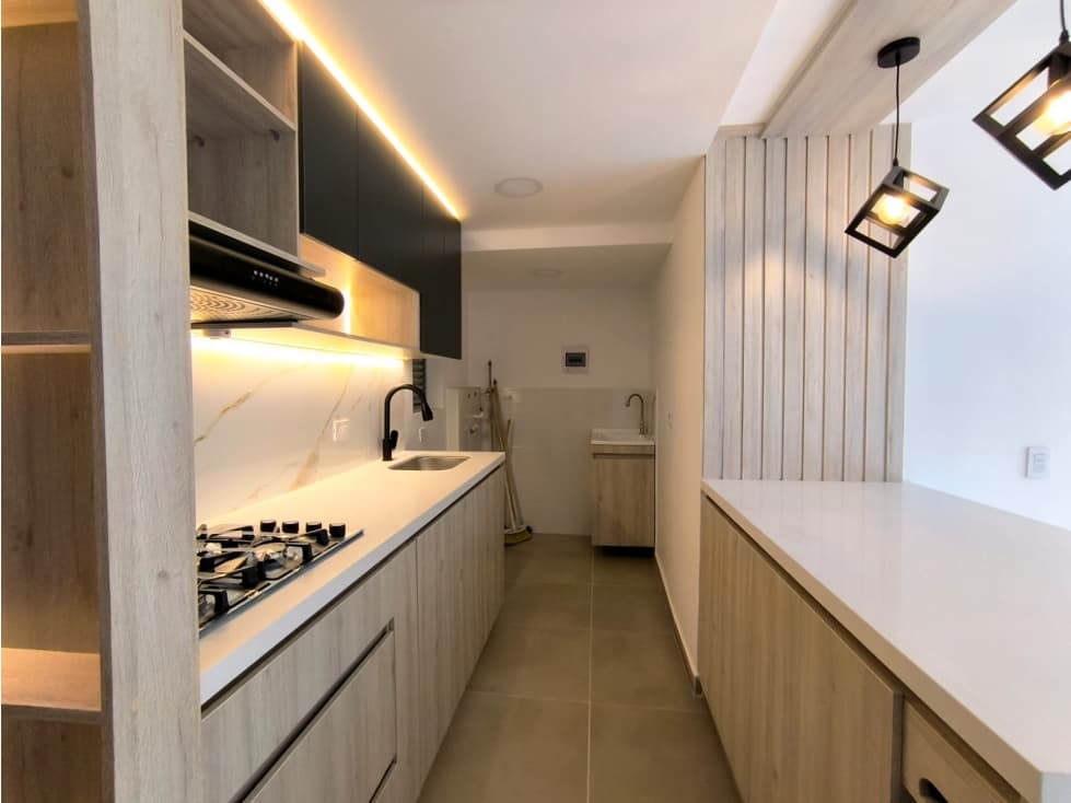Venta Apartamento La Estrella, 55mt2, Parqueaderos comunes — foto 3