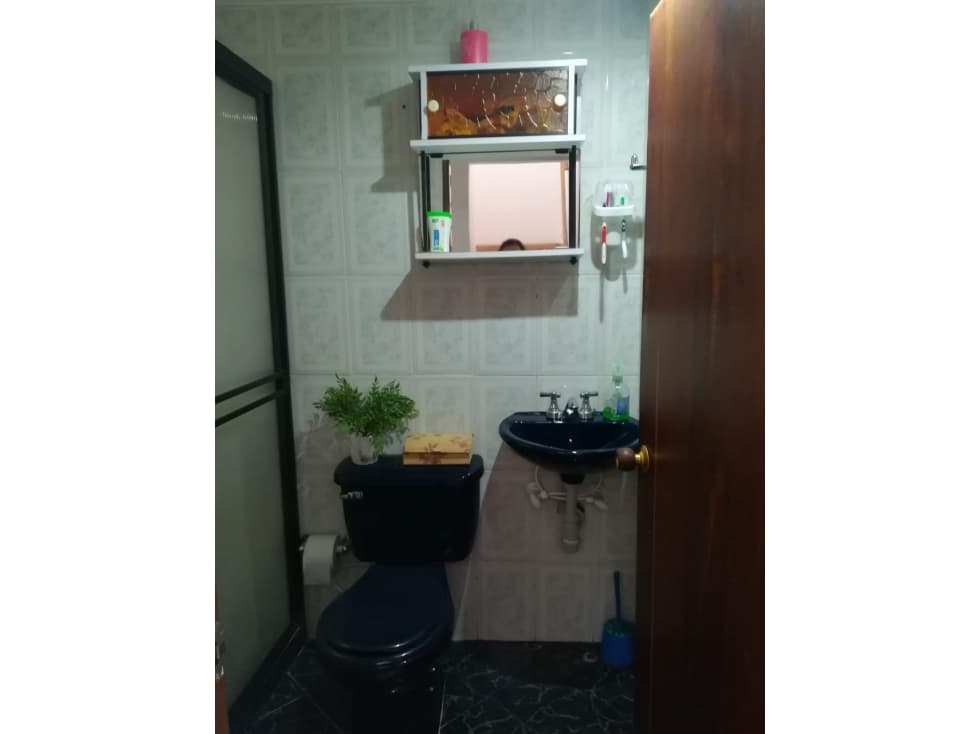 Venta Casa de 3 Pisos Barrio Barichara — foto 5