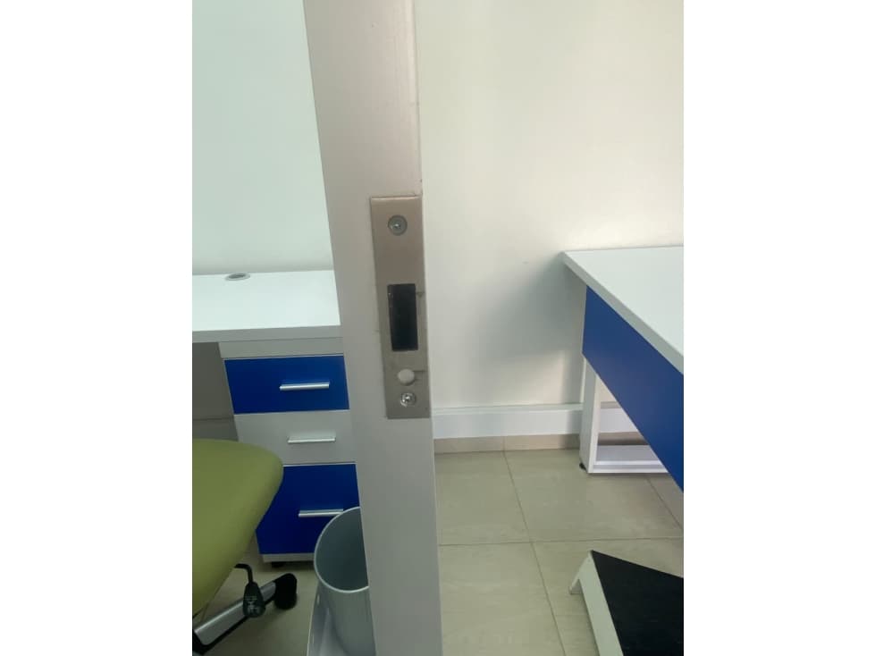 Venta de oficina amobalda en el Poblado — foto 4