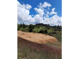 Se vende lote en Parcelacion Rionegro
