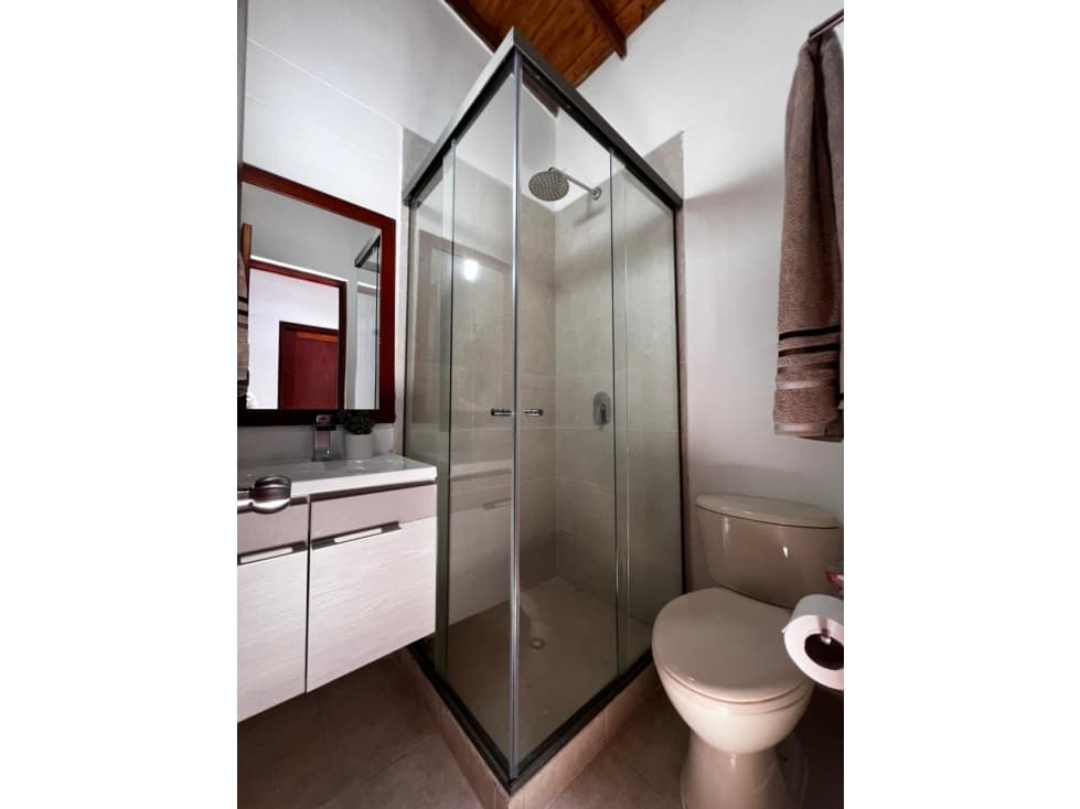VENTA DE ESPECTACULAR CASA EN CUMBRES ENVIGADO — foto 6