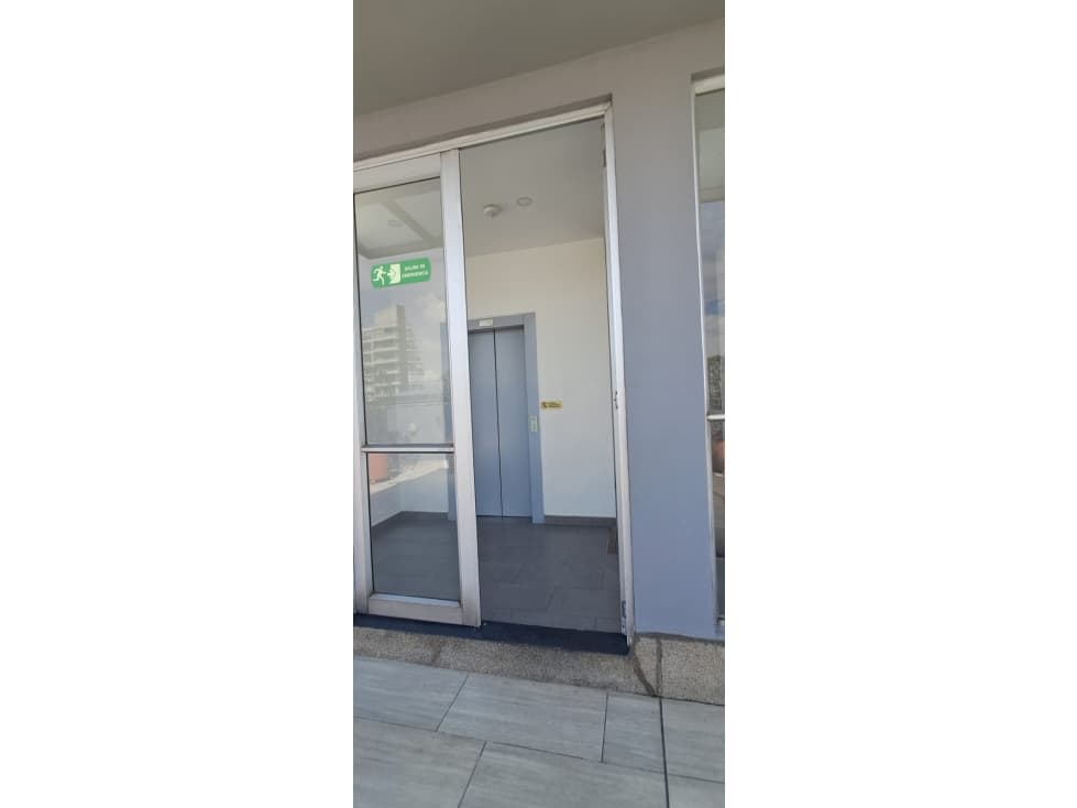 VENTA DE OFICINA EN SANTA BARBARA — foto 5