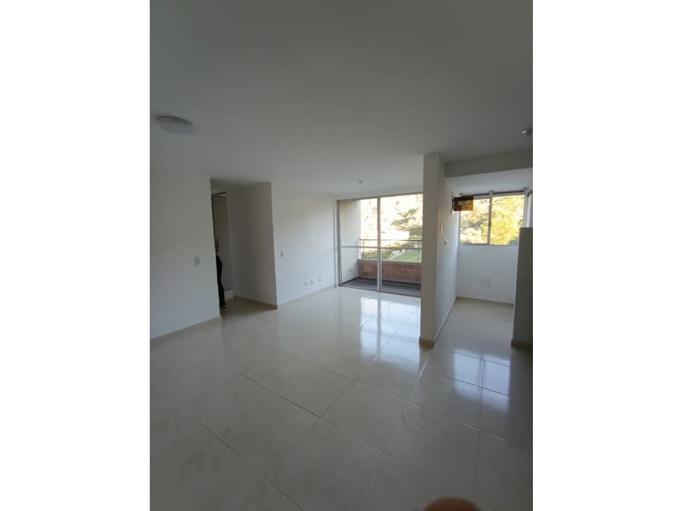 DISPONIBLE PARA LA VENTA — foto 4