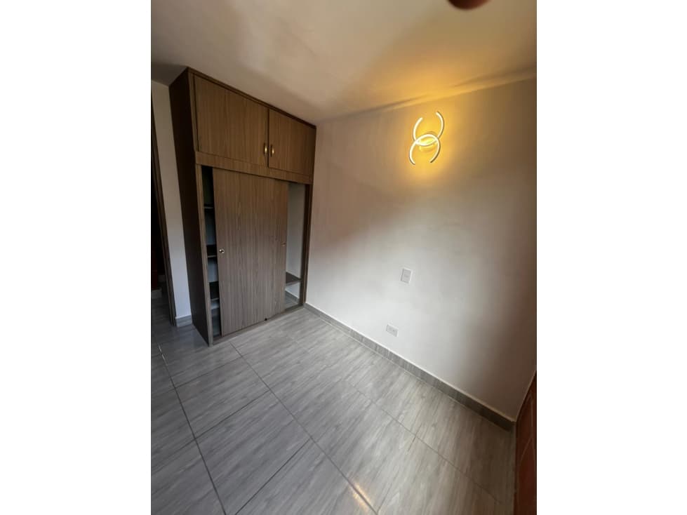disponible sector niquia entre bosques — foto 5