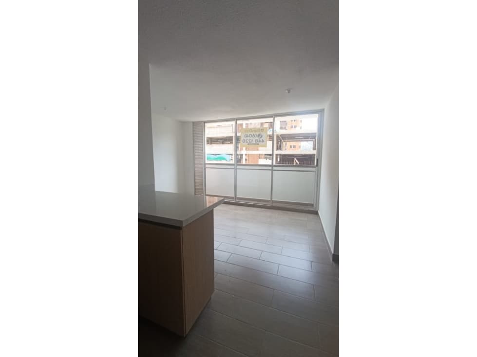 ARRIENDO APARTAMENTO EN EL SECTOR DE SERRAMONTE — foto 3