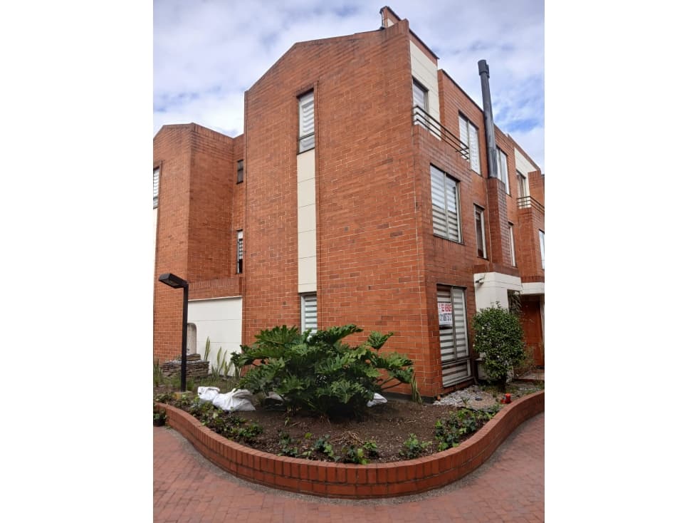 VENDO CASA EN QUINTA PAREDES — foto 2