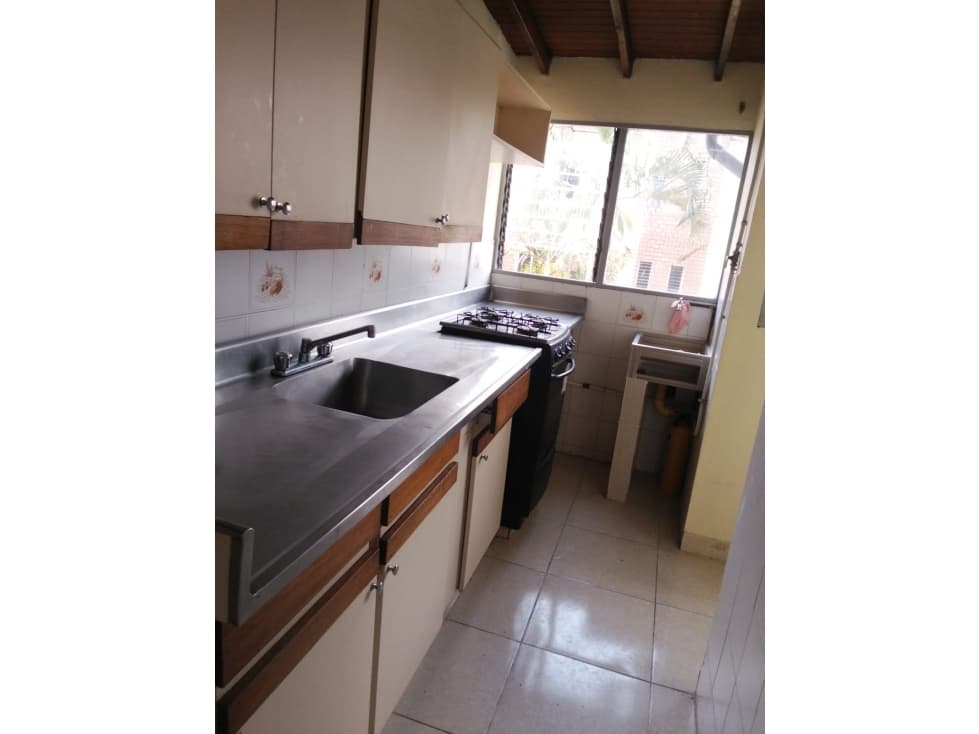 APARTAMENTO EN ARRIENDO SECTOR SANTAMARIA — foto 3