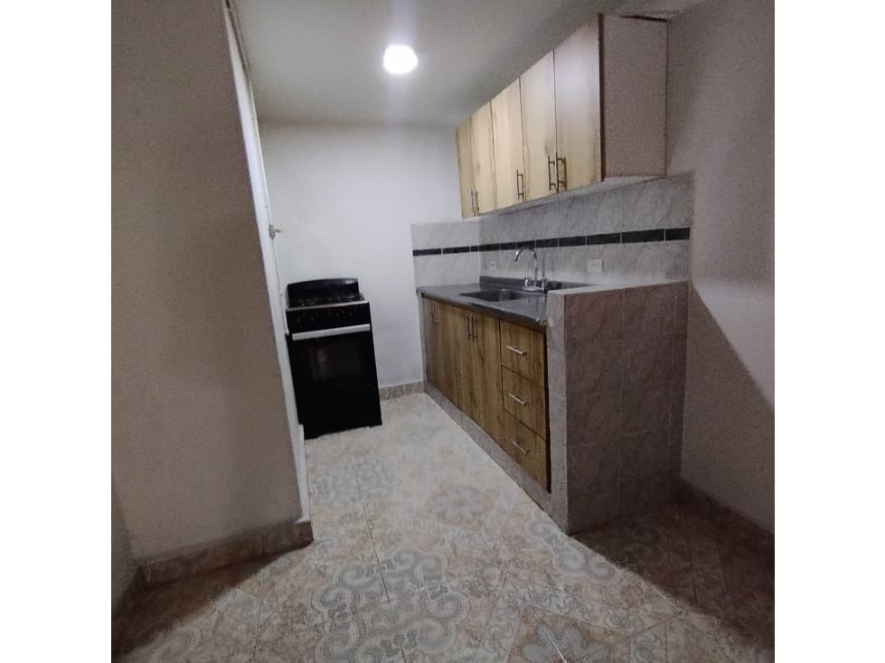 APARTAMENTO EN ARRIENDO SECTOR FERRARA — foto 4