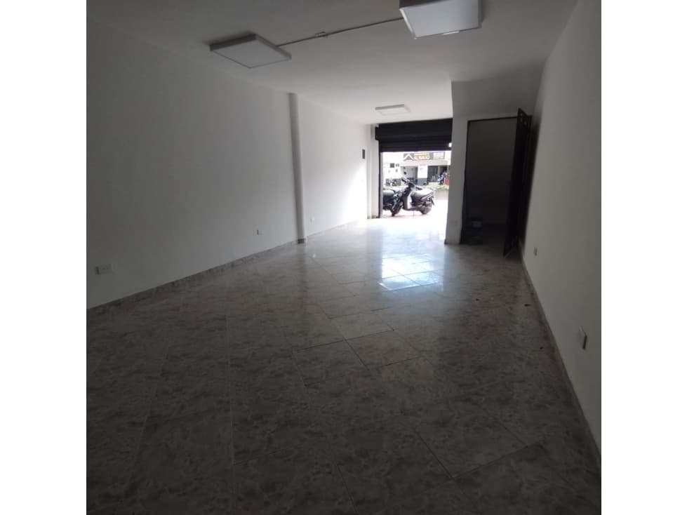 LOCAL EN ARRIENDO SECTOR SANTAMARIA — foto 3