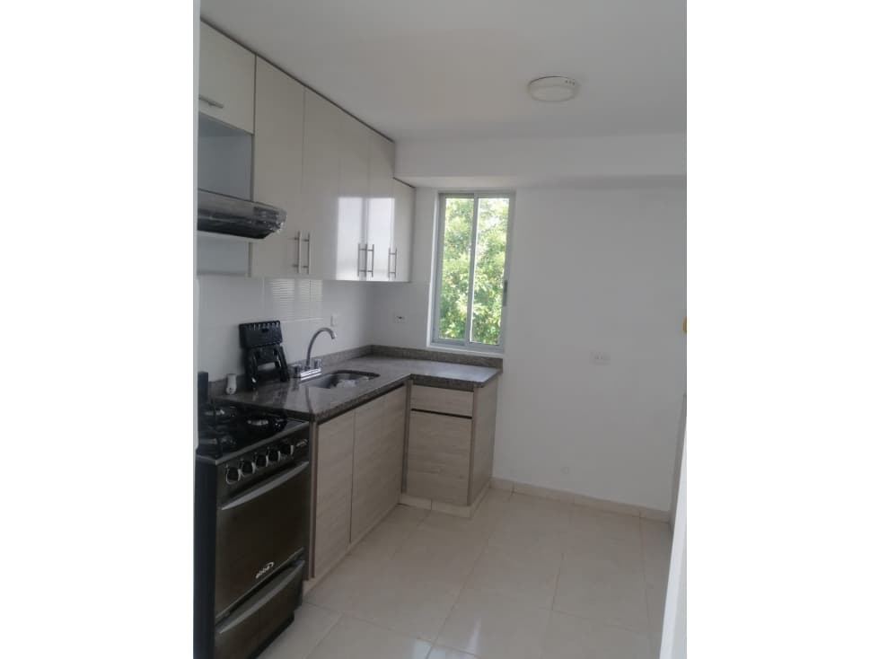 Se alquila apartamento como para estrenar en conjunto tranquilo! — foto 6
