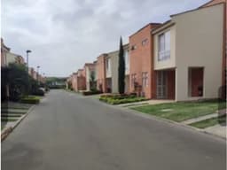 CASA EN VENTA- PAISAJE DE PANGOLA- JAMUNDI