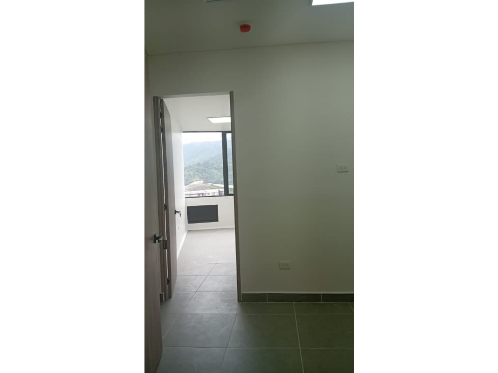 SE ARRIENDA CONSULTORIO EN ZONATA CENTRO MEDICO — foto 6