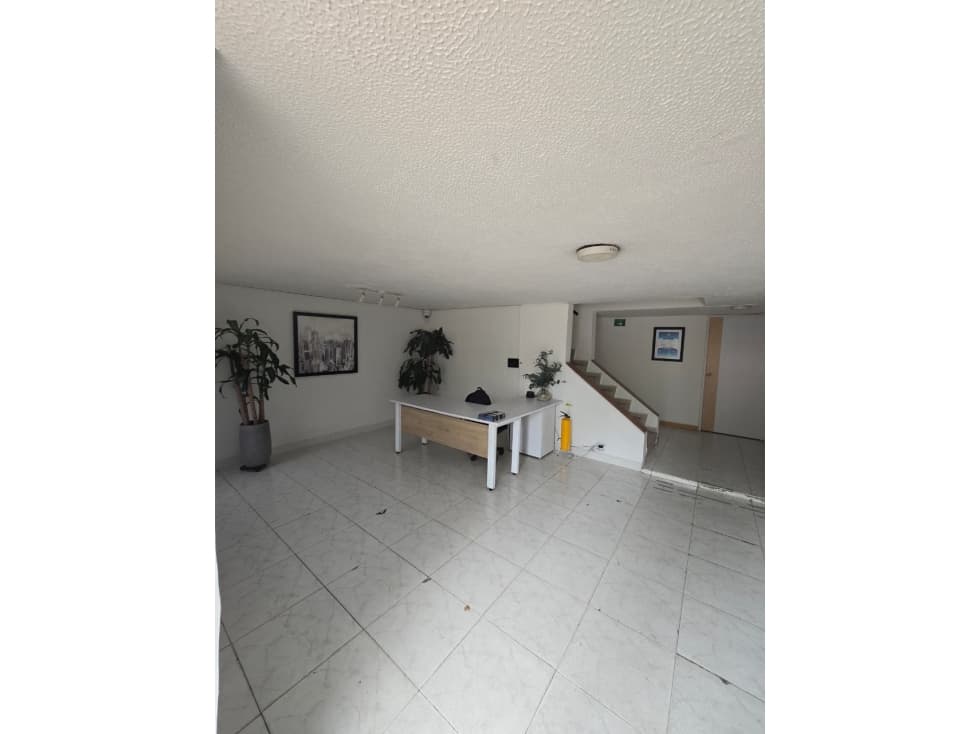 Casa Uso Empresarial — foto 2