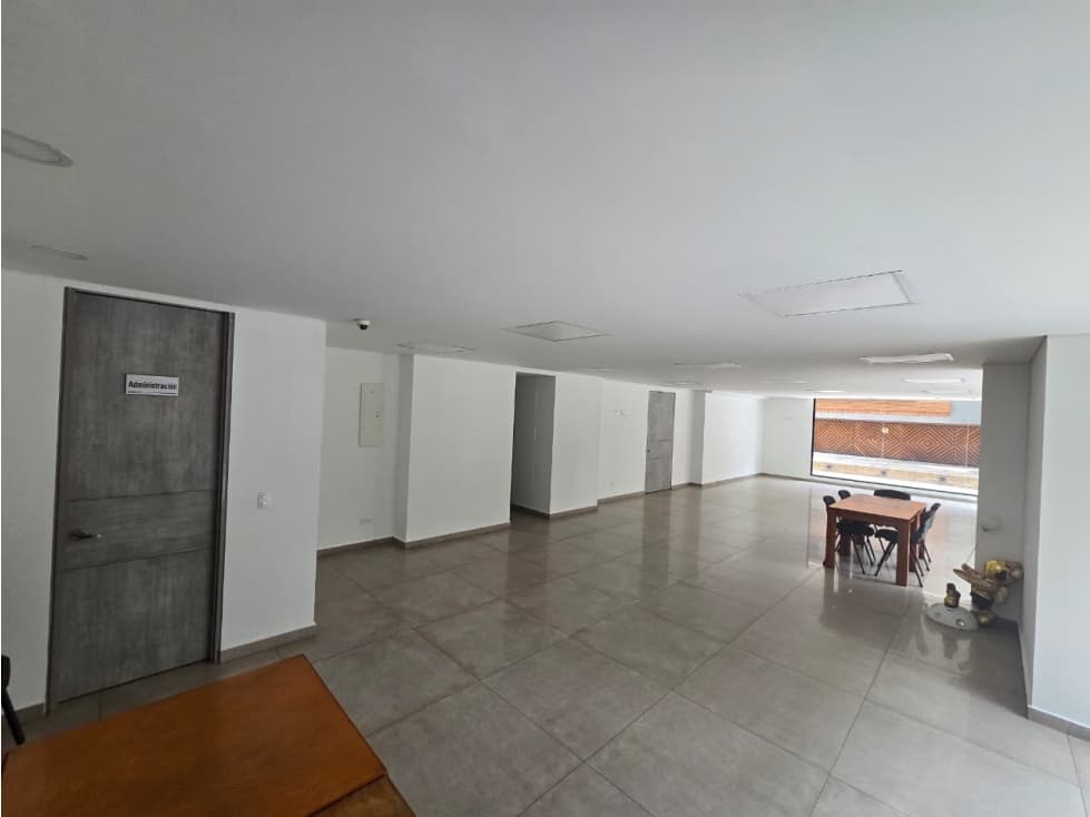ARRIENDO PARA OFICINA O COWORKING — foto 2