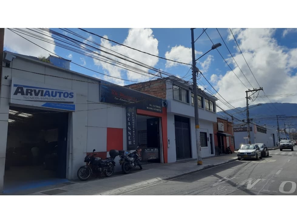 Bodega en zona Comercial. EN VENTA | Santa Sofía — foto 2