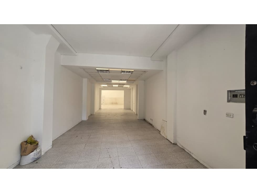 Bodega en zona Comercial. EN VENTA | Santa Sofía — foto 3