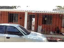 AMPLIA CASA EN SOLEDAD MANUELA BELTRAN