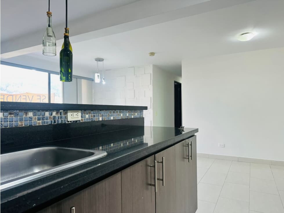 HERMOSO APARTAMENTO -NIQUIA — foto 2