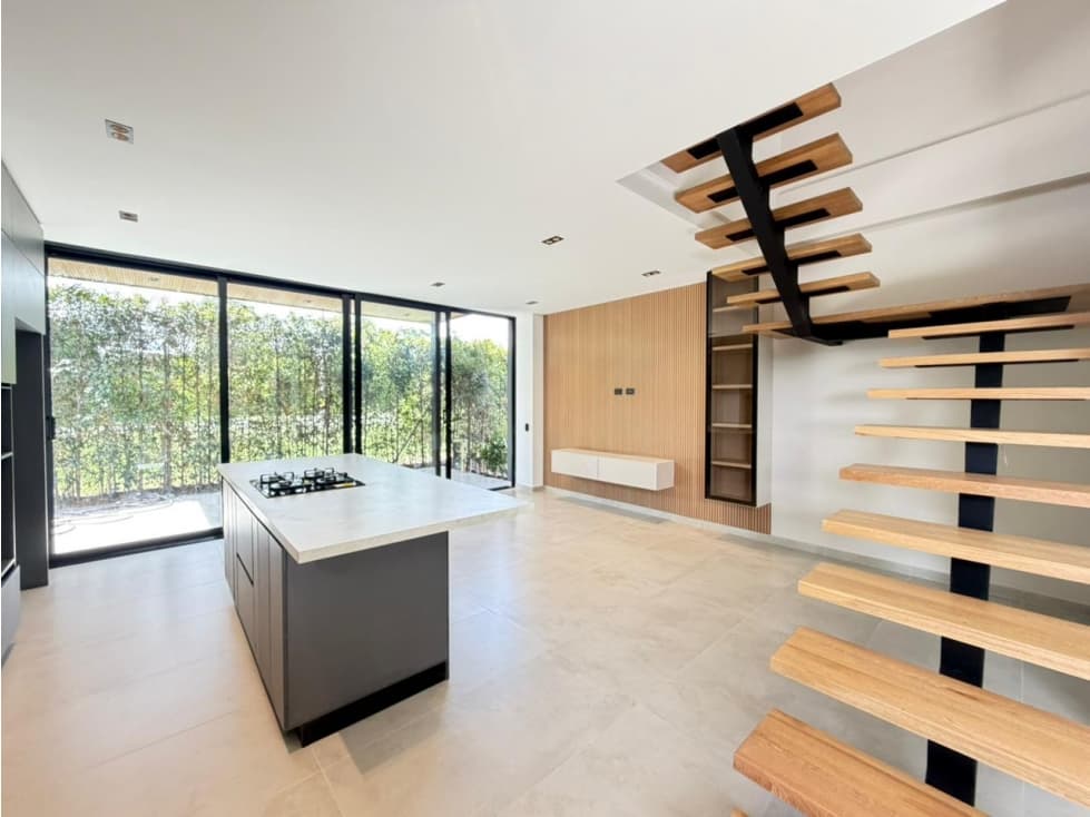 Casa en unidad cerrada - Rionegro — foto 3