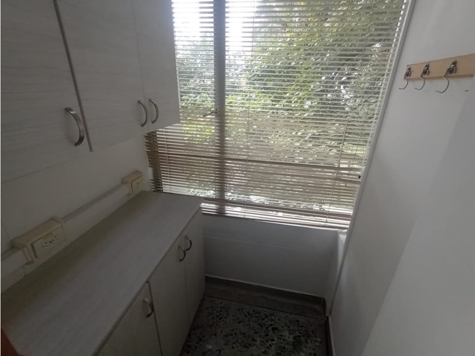 COD: 3985 -- Oficina En Arriendo - El Poblado, Medellín — foto 5