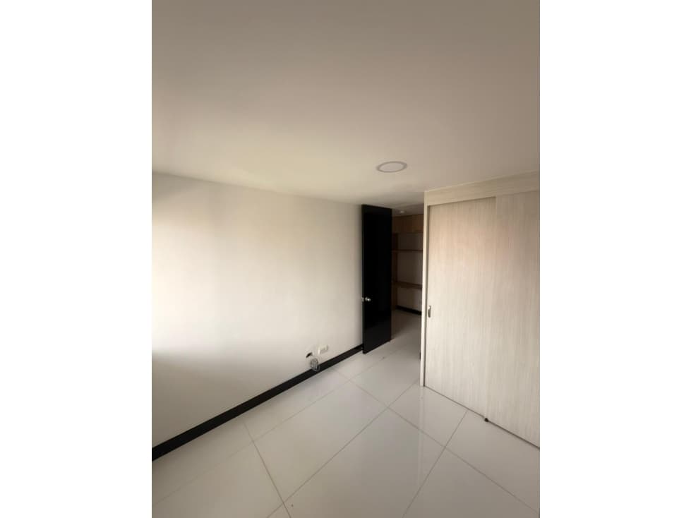COD: 3775 -- Apartamento En Venta - Suramerica, Itagüí — foto 3