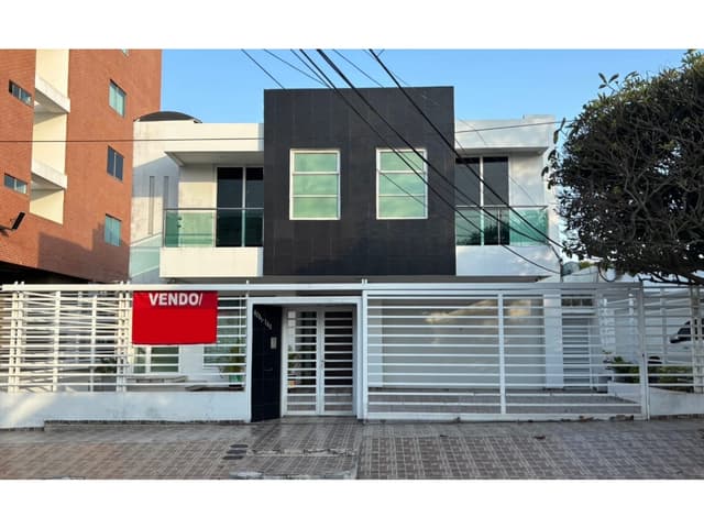 VENDO CASA INDEPENDIENTE CON DOS APTOS LOS ALPES BARRANQUILLA