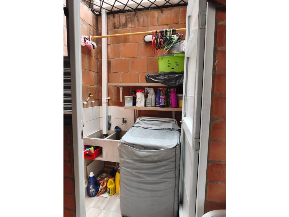 VENTA DE CASA EN EDÉN DEL PARQUE JAMUNDI - CR — foto 3