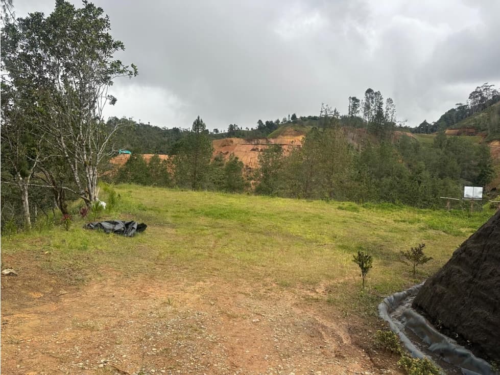 LOTE EN VENTA EN PARCELACIÓN - EL RETIRO — foto 3