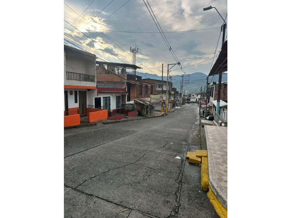 CASA EN VENTA DOSQUEBRADAS CENTRAL DE VERSALLES — foto 5