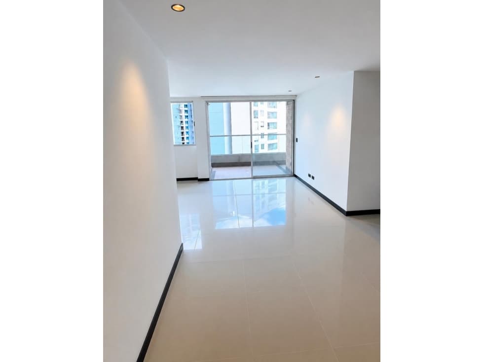 Apartamento en renta sector sabaneta — foto 2