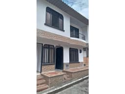VENTA DE CASA BARRIO LA PAVONA ARMENIA CON 2 RENTAS
