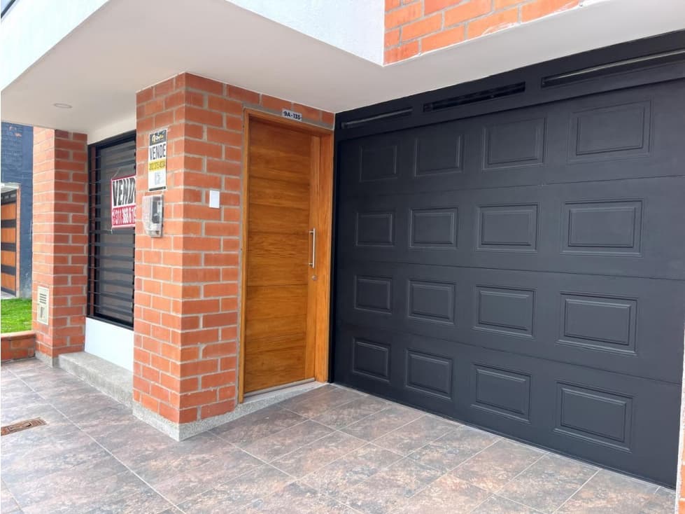 CASA PARA VENTA EN LA CEJA SECTOR VIVA — foto 2