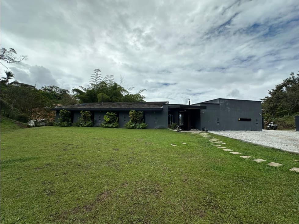 SE VENDE CASA EN SAN ANTONIO, VÍA SAMARIA. — foto 1