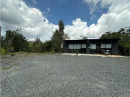 SE ALQUILA LOCAL COMERCIAL EN LA VEREDA PANTANILLO, ENVIGADO.
