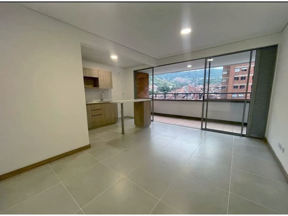 Apartamento de 2 alcobas en venta. Itagüí, Fátima — foto 1