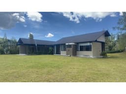 CASA EN PARCELACIÓN EL RETIRO, PANTANILLO SMG