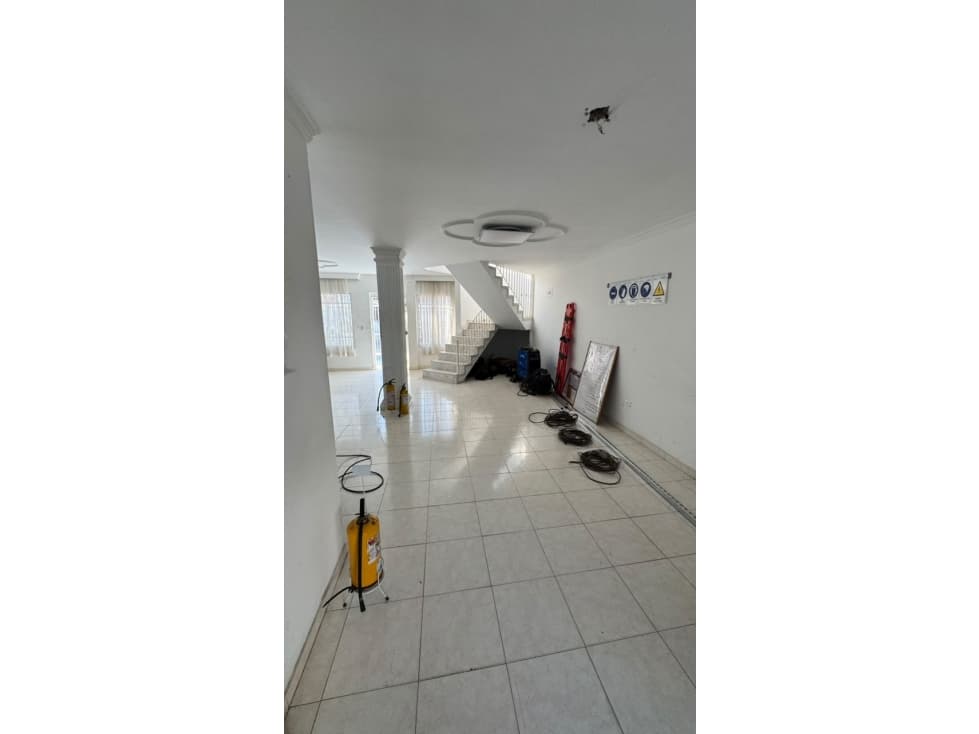 VENTA CASA NUEVO BOSQUE — foto 2