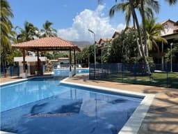 VENTA CABAÑA TURÍSTICA + APARTAESTUDIO BELLO HORIZONTE STA MTA - P.V