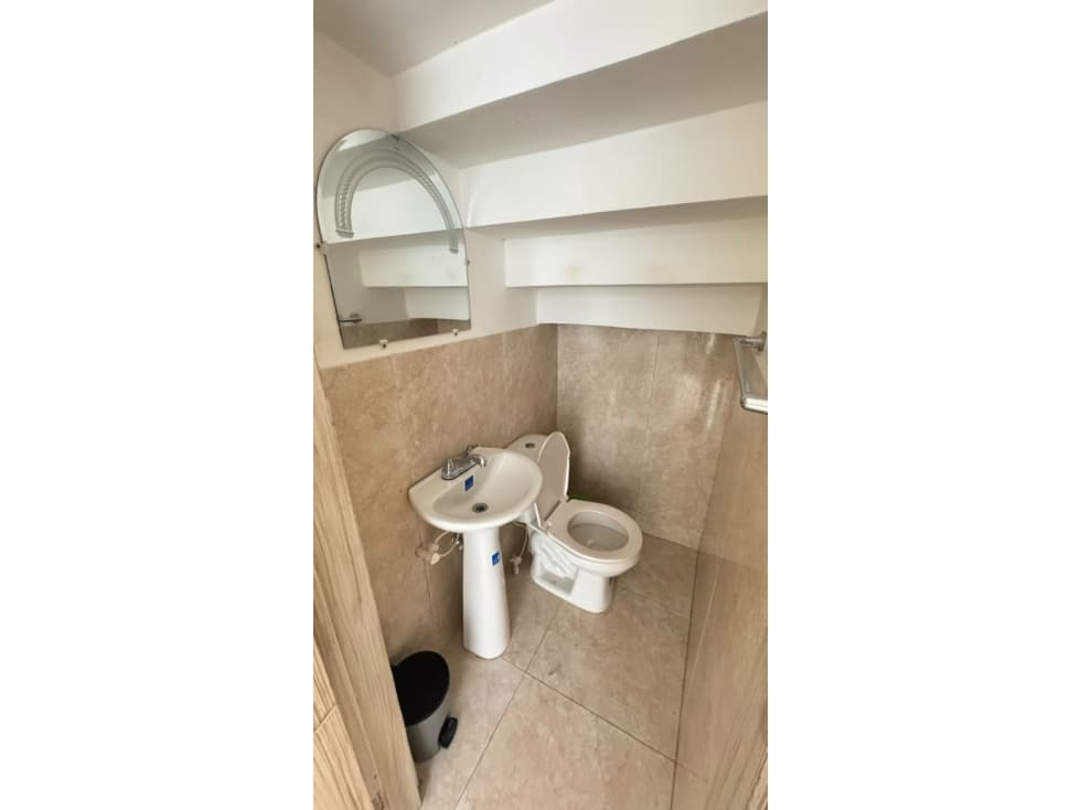 ARRIENDO CASA CRESPO — foto 3