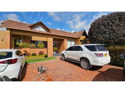 ARRIENDO DE CASA EN EL CONJ.RES.CANELON RESERVADO, CAJICA